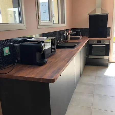 شقة La Poupe, F3 Avec Terrasse A 60m De La *