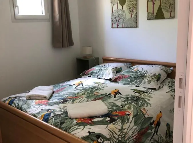 La Poupe, F3 Avec Terrasse A 60m De La Apartmán Saint-Côme-de-Fresné