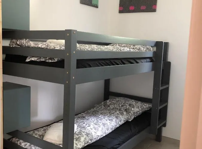 Apartmán La Poupe, F3 Avec Terrasse A 60m De La *